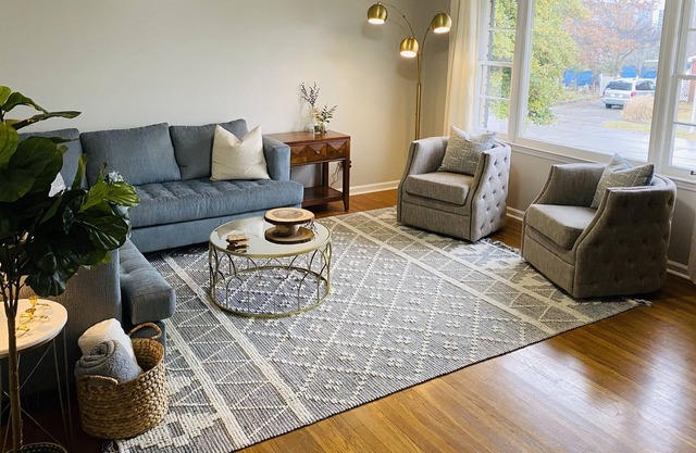 New Remodel with Private Backyard! 1 minute walk to dining and retail!