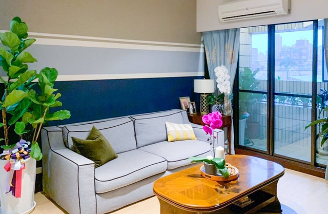 New renovated 3 bedroom, fully furnished apt in Da'an