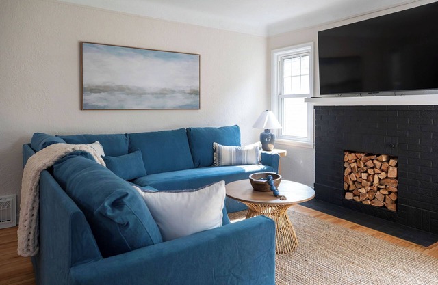 NEW! The Blue Bungalow: Fully renovated 4BR, 2BA home with cozy Minnesota vibes.