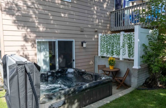 New~The Lily Pad~Hot tub & Sauna/Dog&Kid Friendly