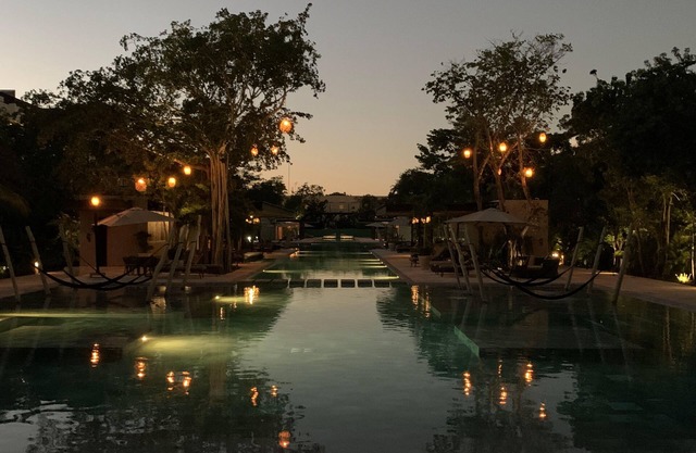 New TROPICAL AWA 1 Room Infinity Pool Gym Bar