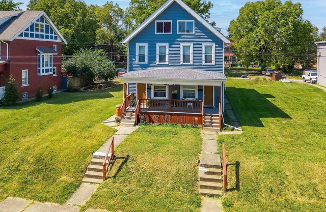 Newley Renovated Berkeley Home with GAME ROOM! 5 Minutes from Downtown!