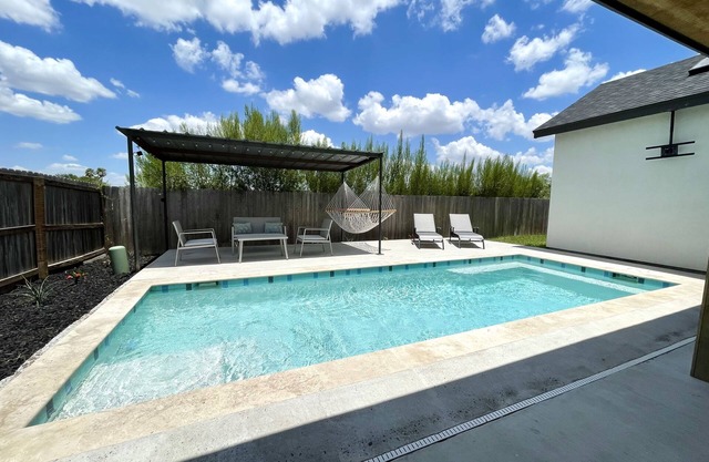 Newly built modern farmhouse w/private pool! Central location