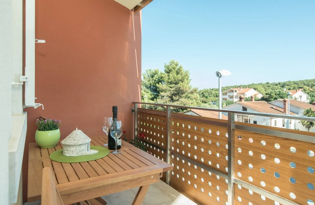 Newly furnished apartment in Ližnjan 5 min walk from the beach
