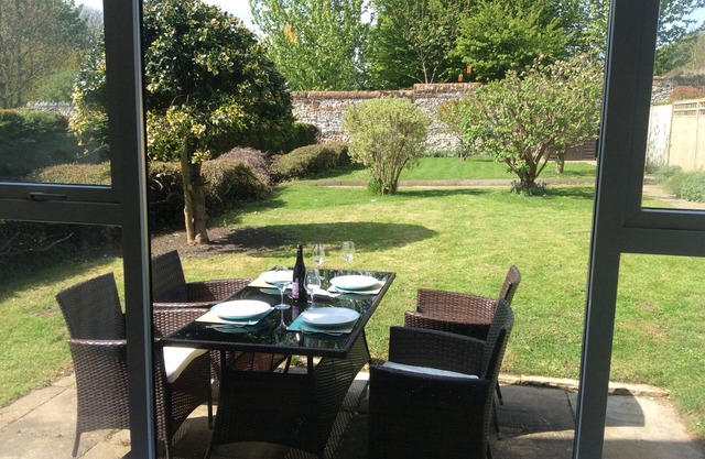Newly reburbised detached house in the heart of Burnham Market