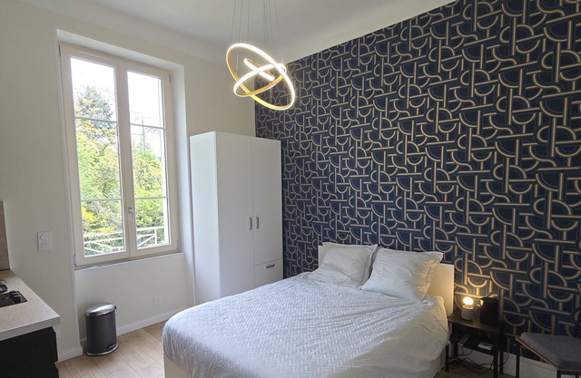 Newly refurbished studio in a quiet, convenient location.
