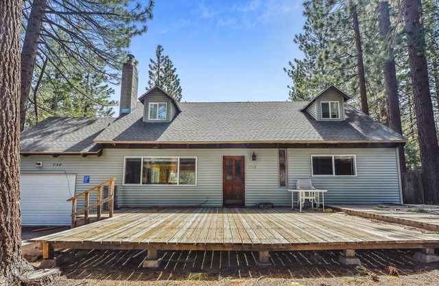 Newly Renovated House With Red Oak Hard Wood Floor Throughout, Pine Walls, Large Deck backs to Woodland