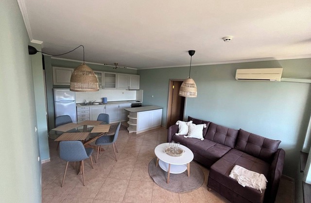 Newly renovated 2-bedroom, 2-bathroom ground-floor apartment in Sveti Vlas.