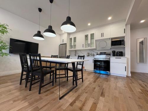 Newly Renovated 3BR 2BA Spacious and Modern