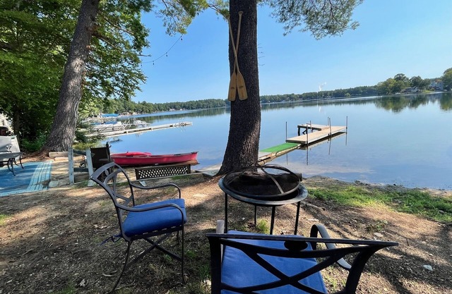 Newly renovated Family Lake house