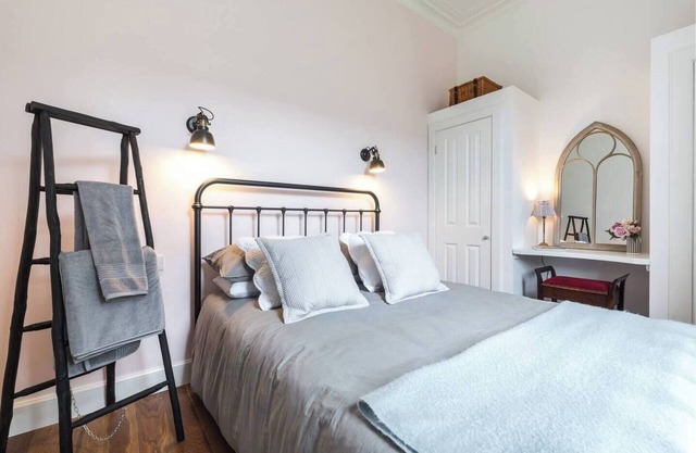 Newly renovated stunning apartment in Stockbridge