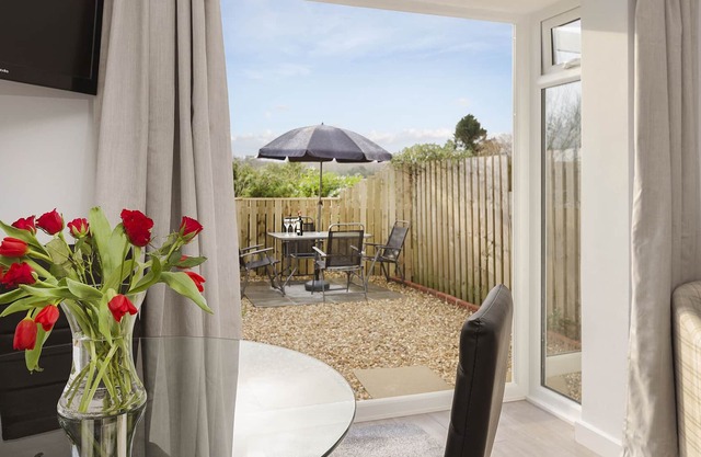 Newton Ferrers home with private garden