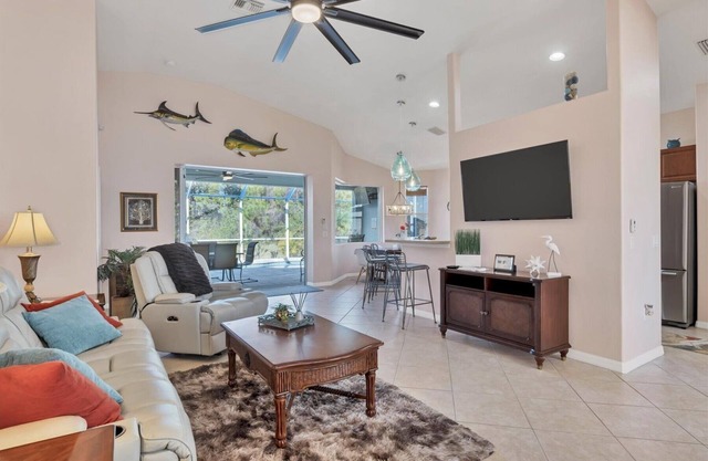 NewToVRBO RELAX- Own Home Private Pool, Hot Tub, near Beaches, Golf & Pickleball