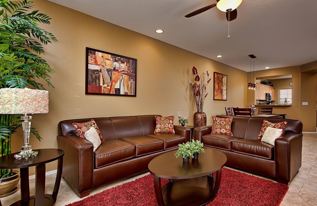 Next to Golf, Prime Location, Heated Pool & Spa, Upgraded Unit, BBQ, and More!