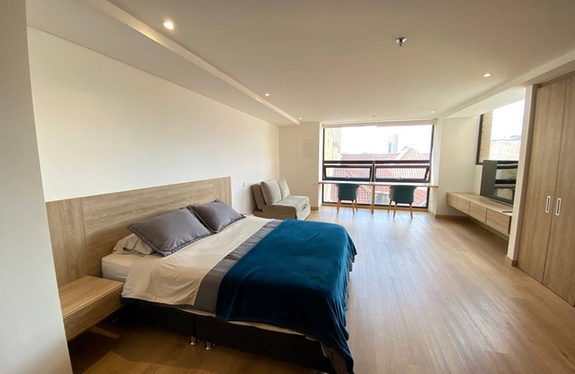 Nice and big apartment to arrive on Bogotánn