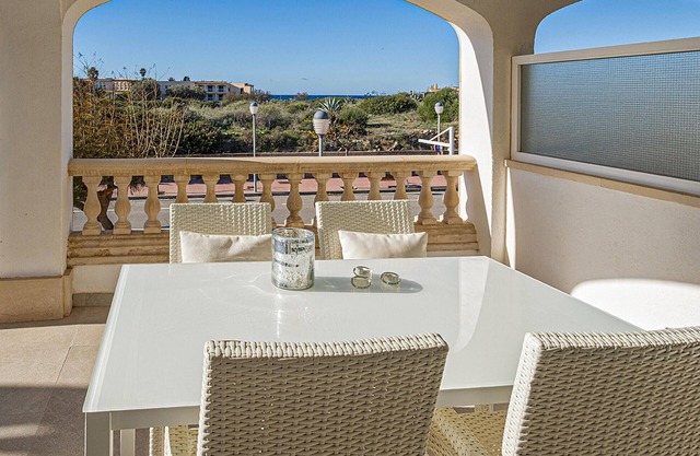 Nice apartment in Colonia de Sant Jordi