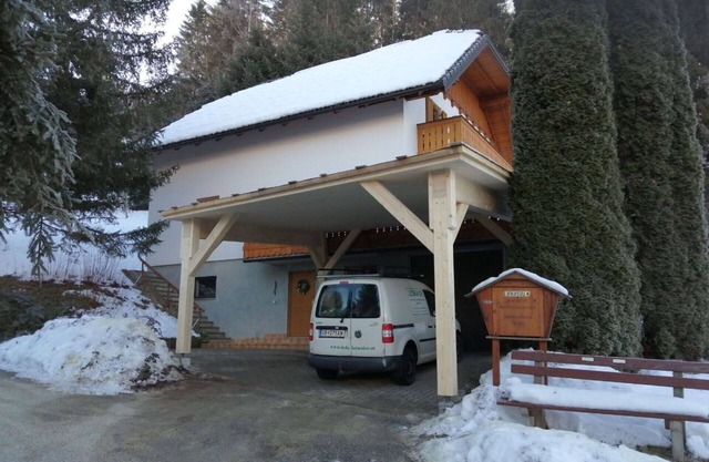 Nice apartment for 2 guests with WIFI, hot tub, TV and parking