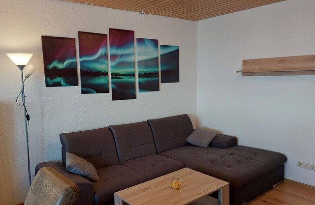 Nice apartment for 3 people with WIFI, TV, balcony, pets allowed and parking