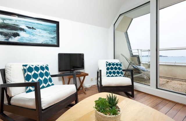 Nice apartment for 4 guests with WIFI, balcony and parking