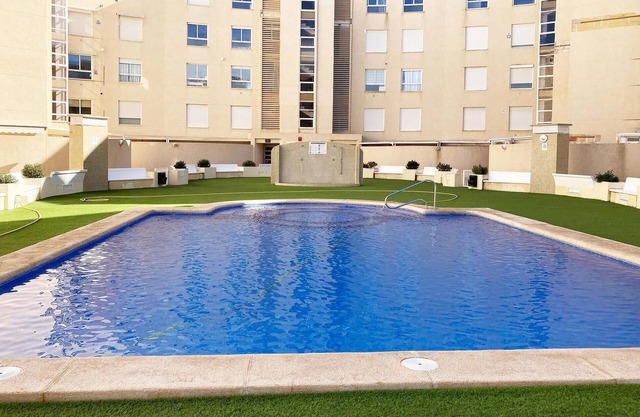 Nice apartment in El Campello with WiFi