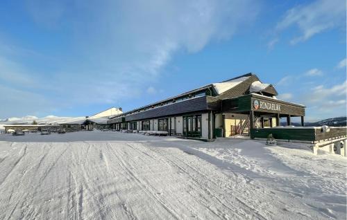 Nice Apartment In Kvam With Sauna