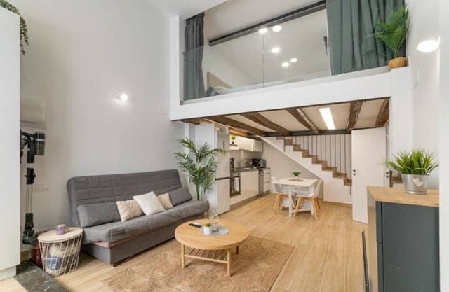Nice Central Loft