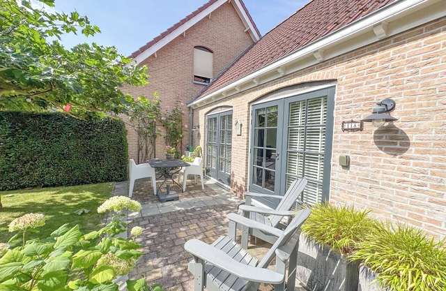 Nice haus with sauna, garden and near the sea
