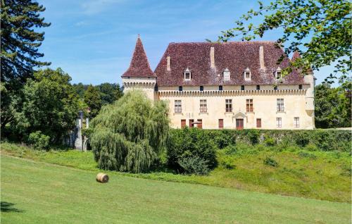 Nice Home In St Martin Des Combes