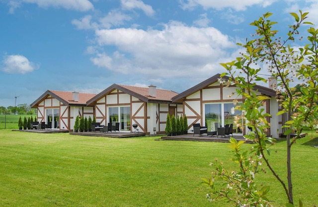 Nice home in Jaroslawiec with kitchen