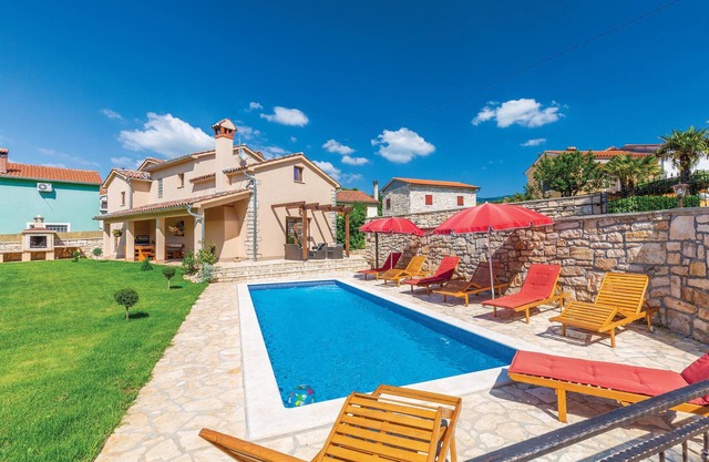 Nice home in Krsan with kitchen