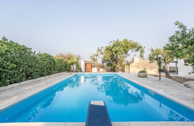 Nice home in Modica with WiFi