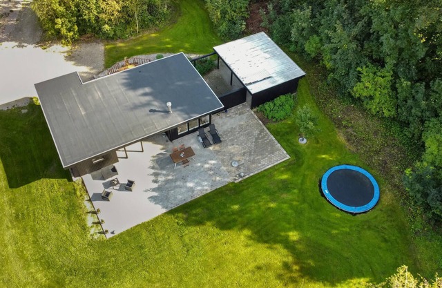 Nice home in Roslev with kitchen