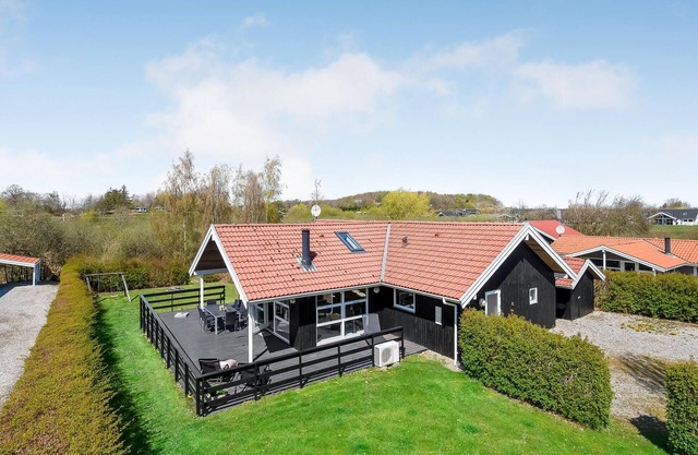 Nice home in Rudkøbing with kitchen