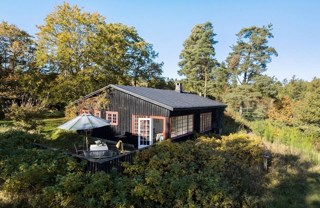 Nice home in Tørring with WiFi