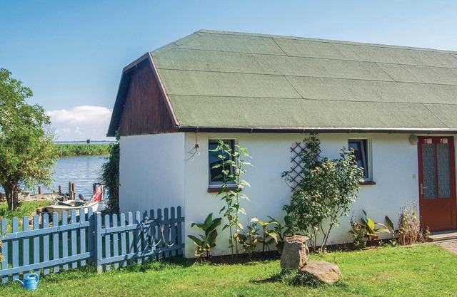 Nice home in Usedom with kitchen