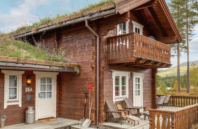 Nice home in Vrådal with WiFi