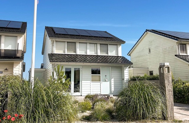 Nice home in Wieringerwerf with sauna