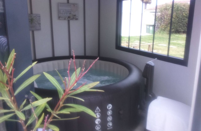 Nice modern Studio with small Private Spa