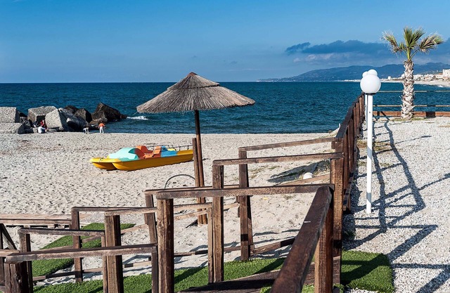 Nice villa with direct access to beach, near Milazzo, Sicily