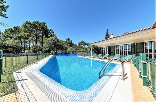 Nice Villa within Golf Resort, massive 18 meter Pool , next to Fantastic Beaches