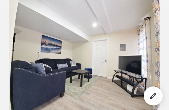nice walk out basement apartment