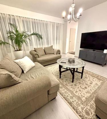 Nicely furnished apartment near centrum, free parking