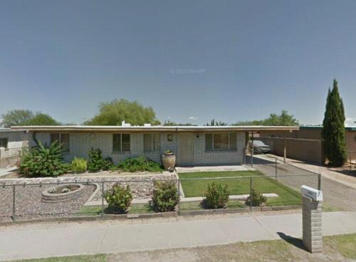 Nicolas Sanchez home apt