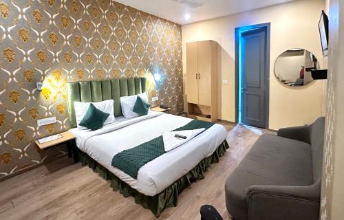 Nidra Hotel near Yashobhoomi Sector 10, Dwarka,Delhi
