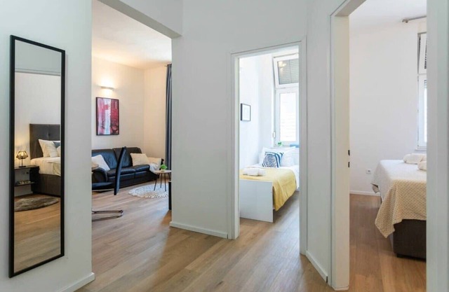 Niko and Sofia's apartment URBAN STAY