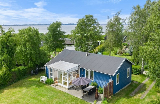 "Nis" - 250m from the sea by Interhome