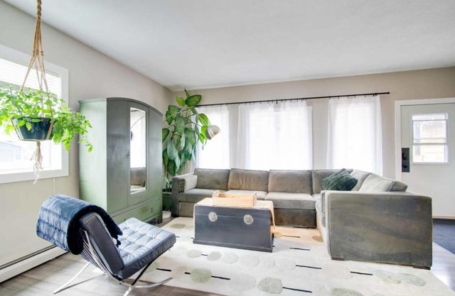 NN - The Den - Riverdale 1-bed 1-bath
