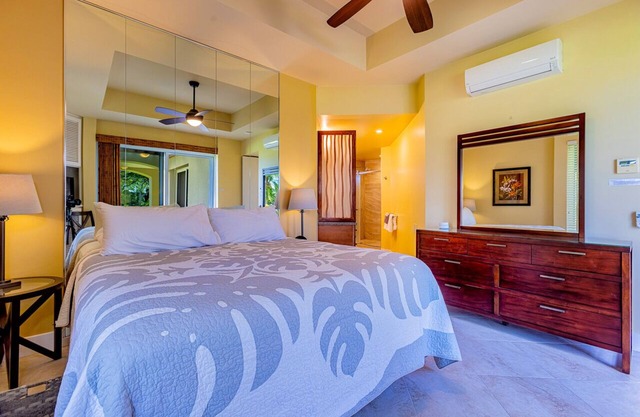 No stairs inside or out! Beautifully remodeled Palms at Wailea 503