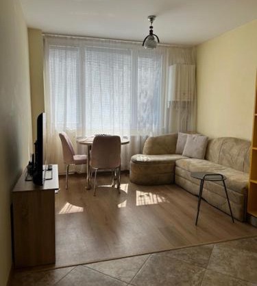 No5 Residence
