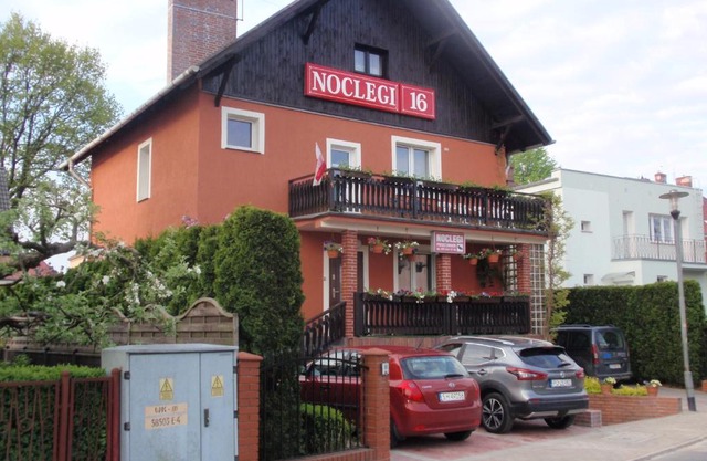 Noclegi16